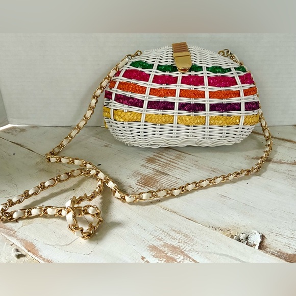 Vintage 70s purse picnic basket style plastic coated wicker shoulder bag EUC - Picture 2 of 15